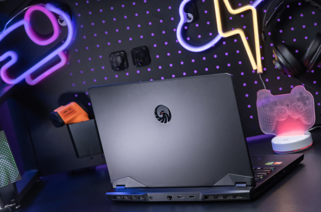 24072613375280319700